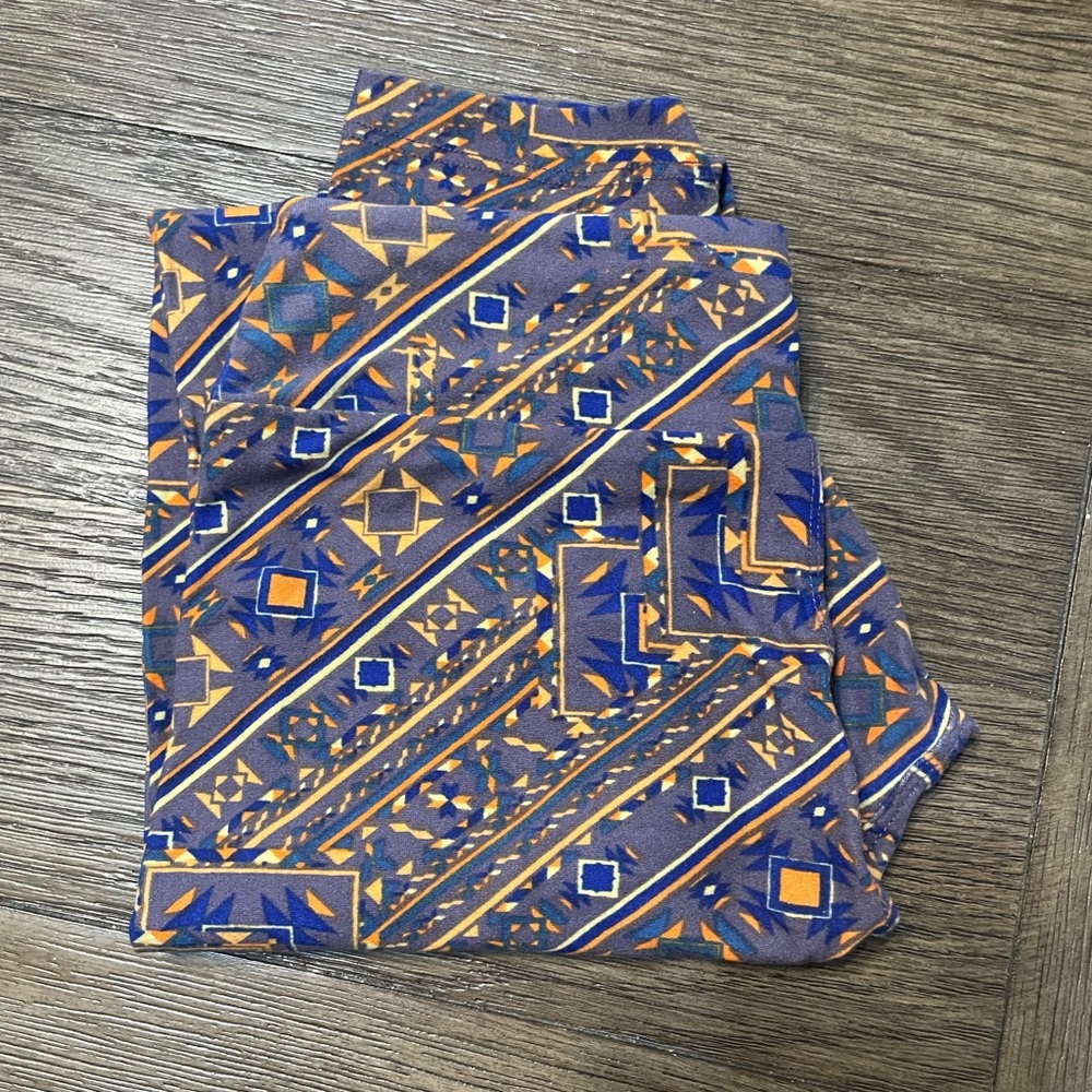 LulaRoe Leggings - Aztec print